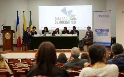 Guillén Calvo fue moderador de un diálogo sobre el rol del sector privado en los procesos de desarrollo territorial