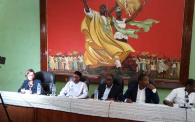 Insuco Guinea participó en un debate público sobre los procesos de reasentamiento