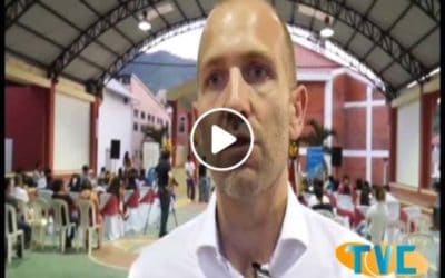 Guillén Calvo participó en la ceremonia de graduación del programa de acompañamiento a los jóvenes de Los Encuentros