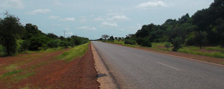 Manual de Impacto Ambiental y Social para la carretera del proyecto extractivo BDGO – Burkina Faso