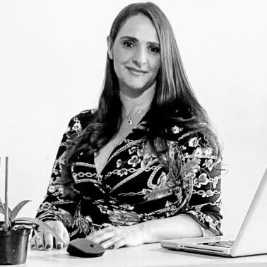 Adriana Castaño