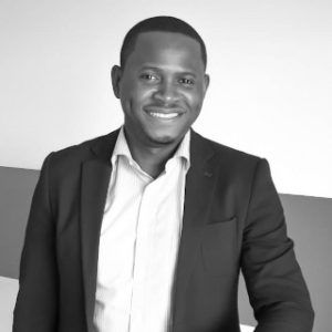 Gloire Akarinki