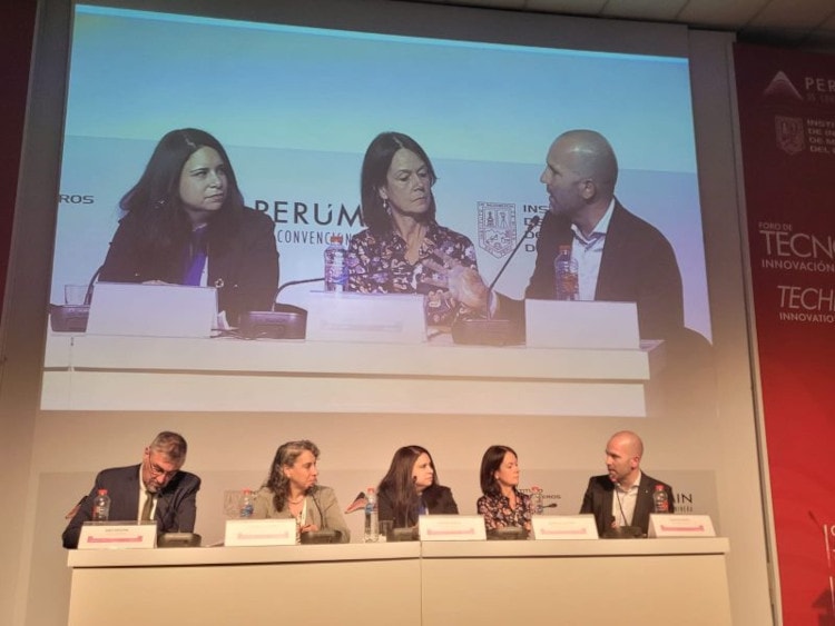 Guillén Calvo, Director Latin America and Caribbean of INSUCO, participated in a round table on mining and territorial development at the PERUMIN mining convention
