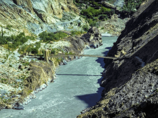 Revisión del PGES de un proyecto de presa hidroeléctrica – Pakistán