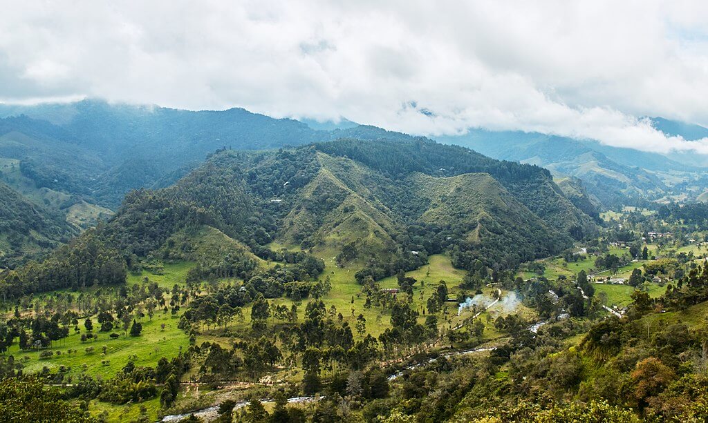 Proceso de reasentamiento individual de la comunidad de El Hatillo (fase 2) en el marco de un proyecto minero – Colombia