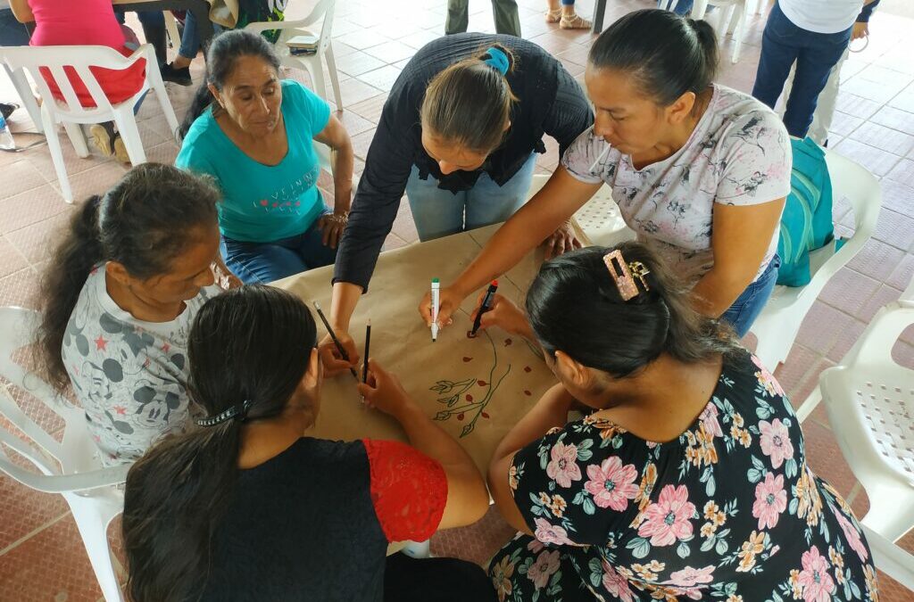 Assistance technique à la conception de modules de formation – Programme d’autonomisation des femmes et des communautés LGBTQ+ dans une transition énergétique équitable – Colombie