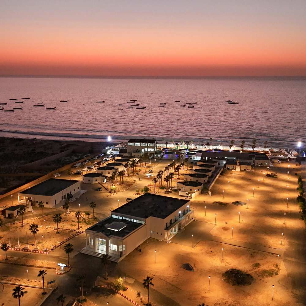 pexels-ben-khatry-430197437-29652703_Light