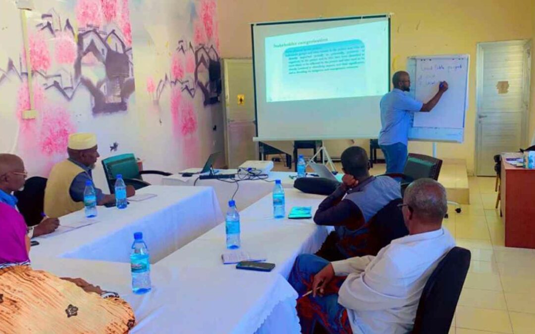 Formación en la gestión de riesgos ambientales y sociales en Somalilandia