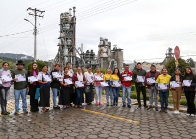 Leadership workshop for communities in the area of influence of a cement plant and quarry – Ecuador